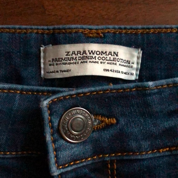 Zara Ripped Skinny Jeans - Picture 6 of 6